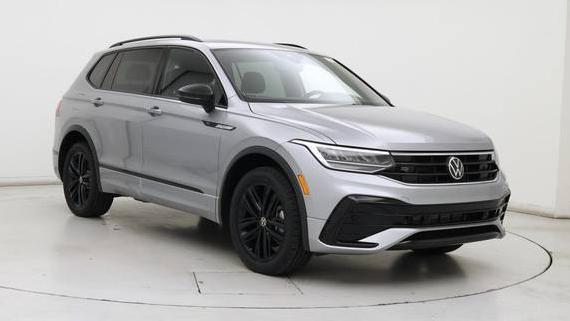 VOLKSWAGEN TIGUAN 4MOTION 2022 3VV8B7AXXNM060357 image